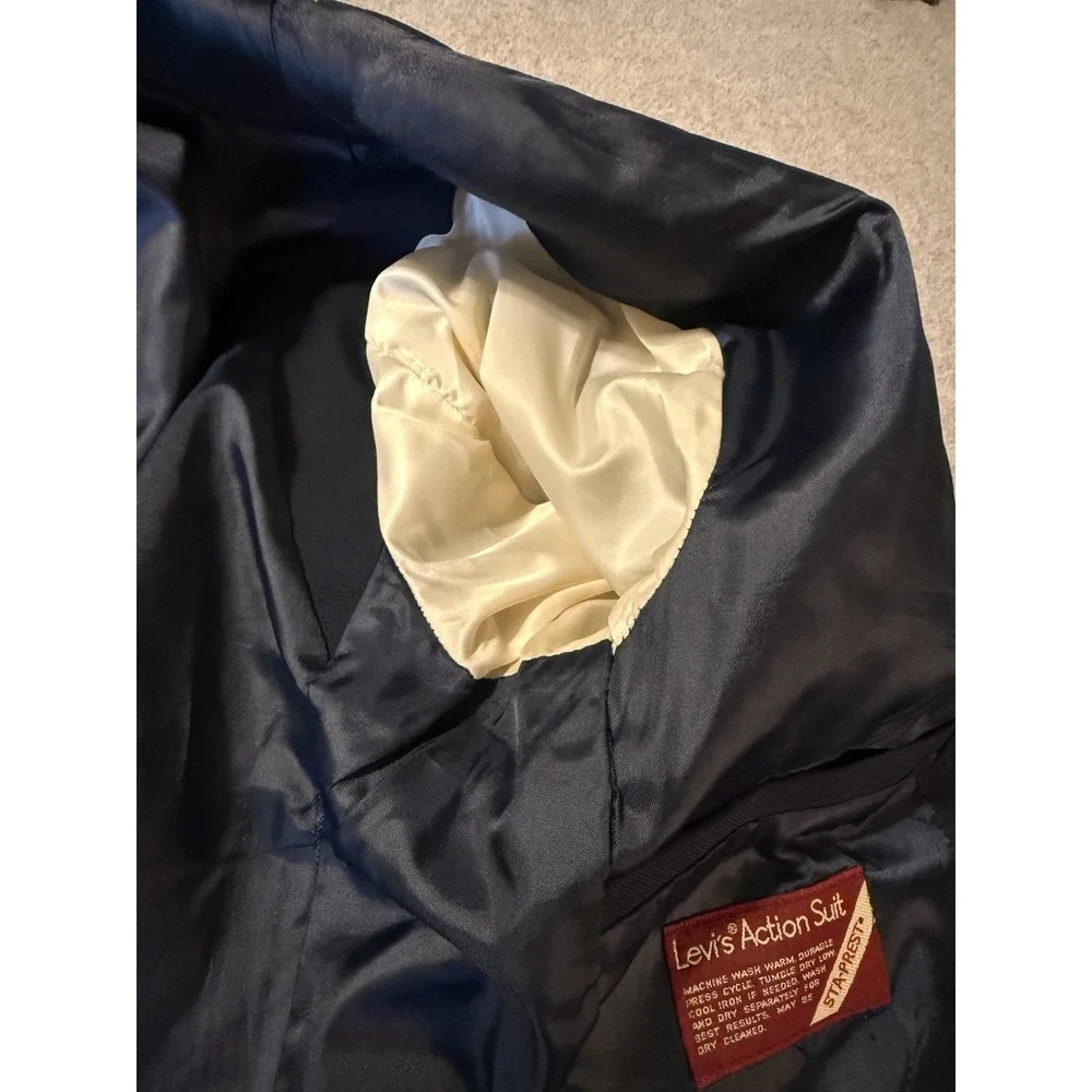 Vintage Levi's Men's 42L Menswear Action Navy Blue Suit Coat Jacket Business
